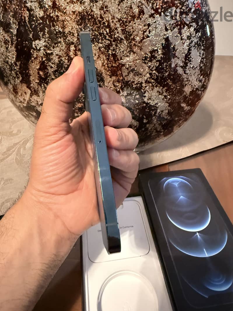 Apple - iPhone 12 Pro Max 2