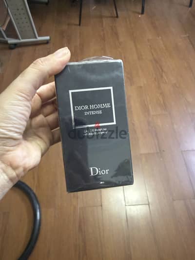 Dior intense . . eau de parfum