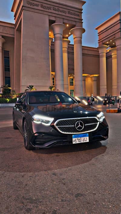 Mercedes-Benz E200, 2026 model . مرسيدس  بنز E200