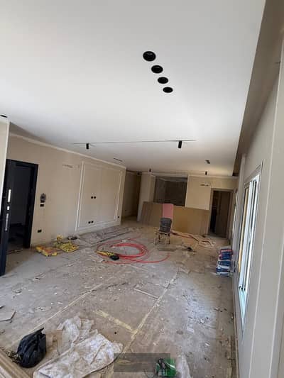 Apartment for sale in the thirteenth district - Sheikh Zayed Sixth Neighborhood 250 meters 4 bedrooms