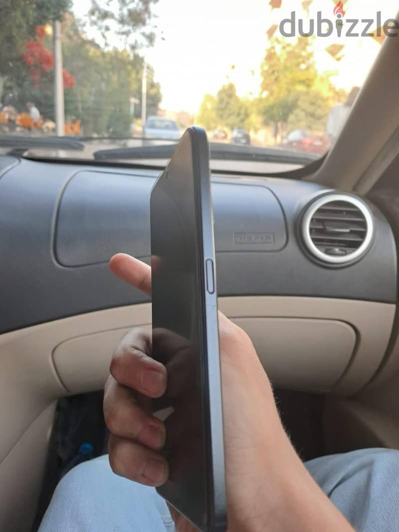 OPPO A98 5G 3