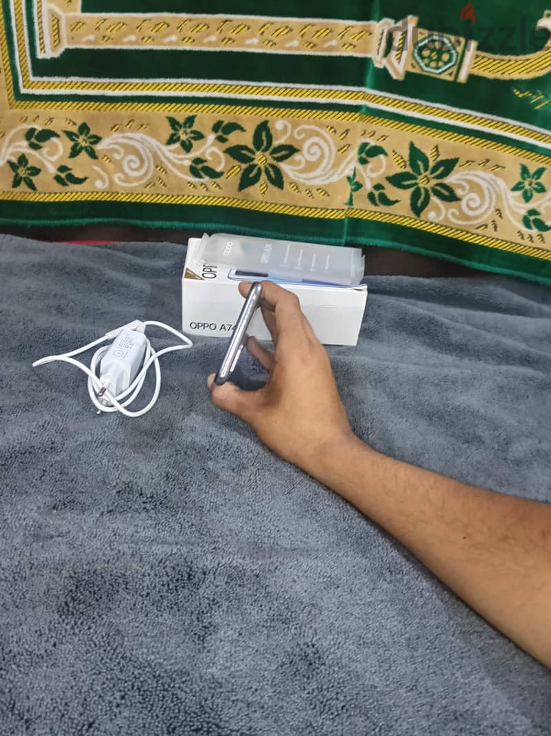 Oppo A74 4