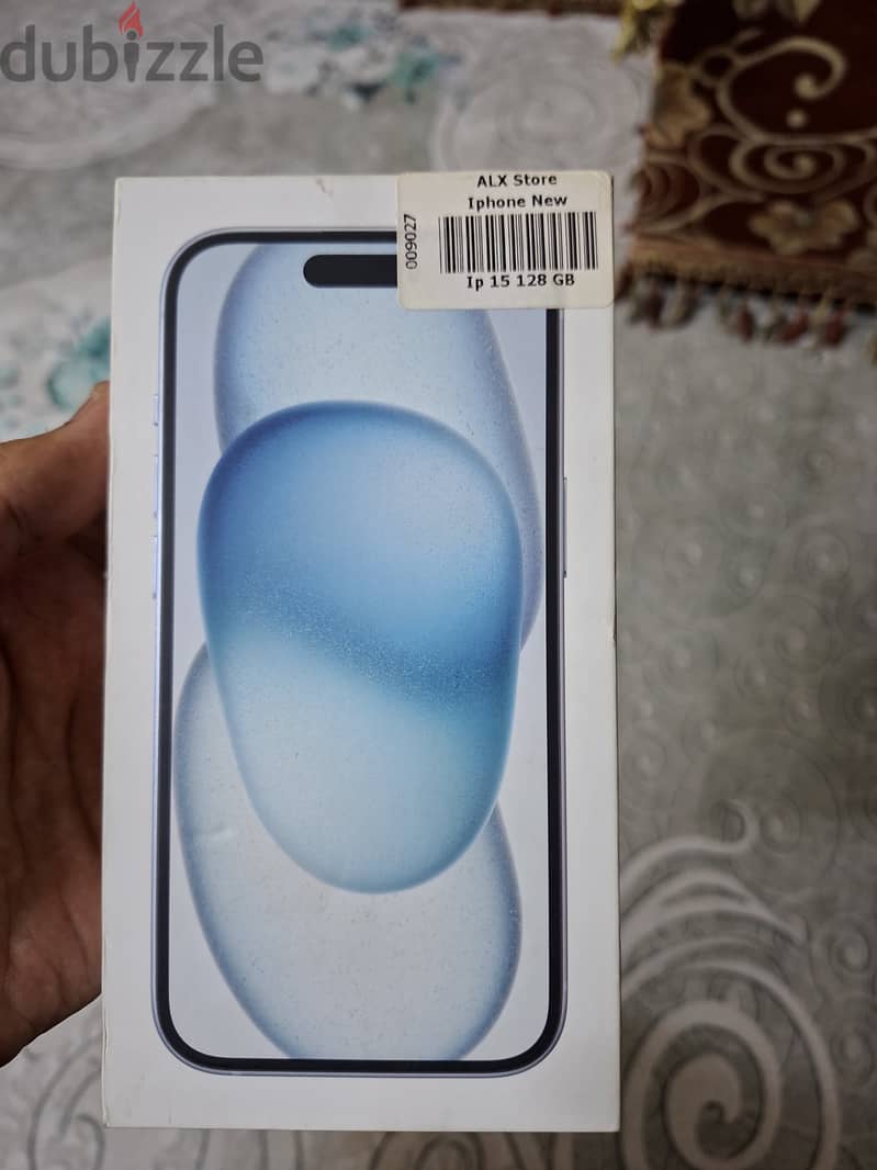 Apple - iPhone 15 4
