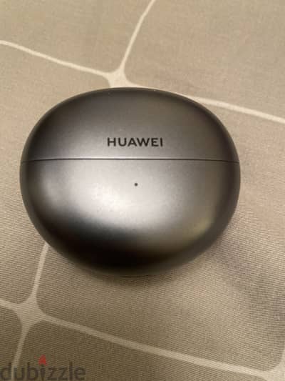 Huawei earbuds free clip
