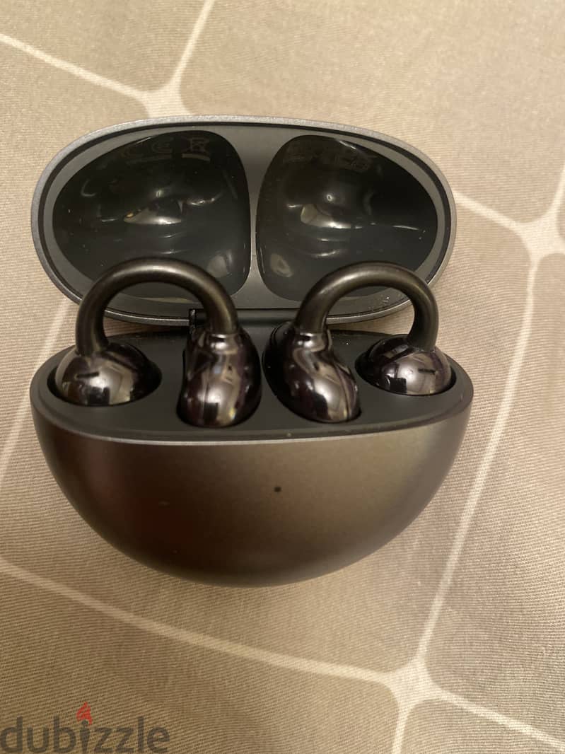 Huawei earbuds free clip 1