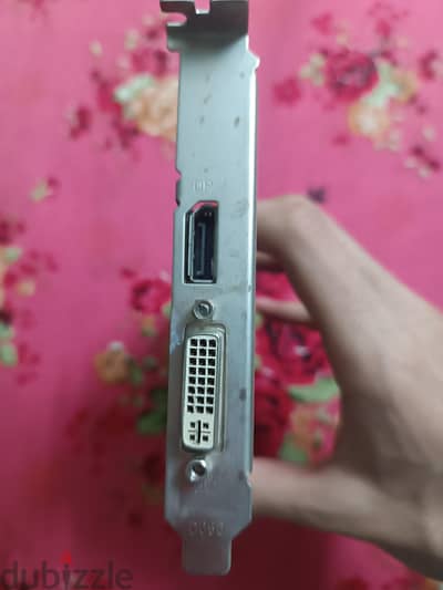 كارت شاشه amd7400قابل للتفاوض