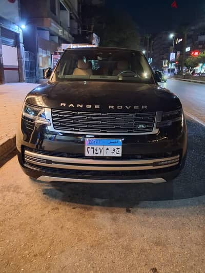 رنج روفر فوج موديل 2025 . Range Rover Vogue 2025