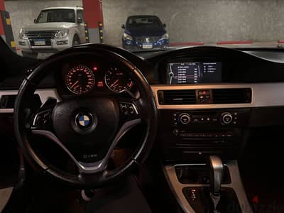 BMW 320i 2008