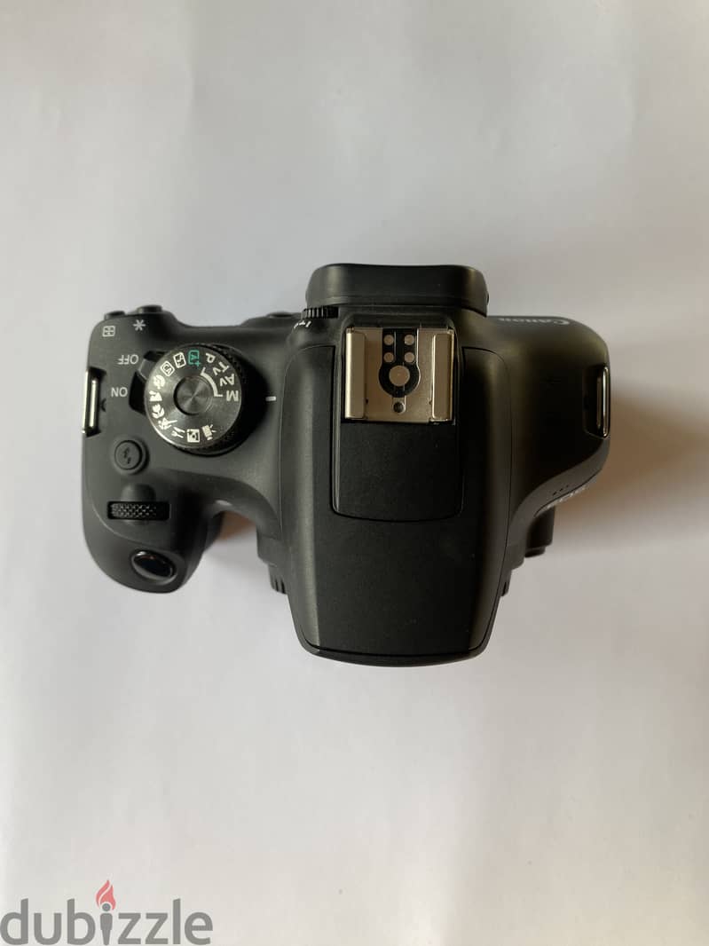 Canon 2000 D  as new 3