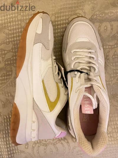 bershka sneakers from kuwait