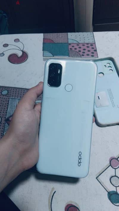 OPPO A35