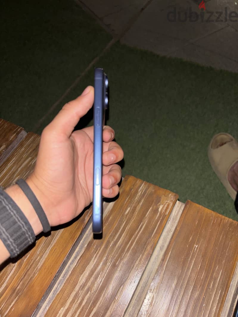 Apple - iPhone 17 Pro Max 1