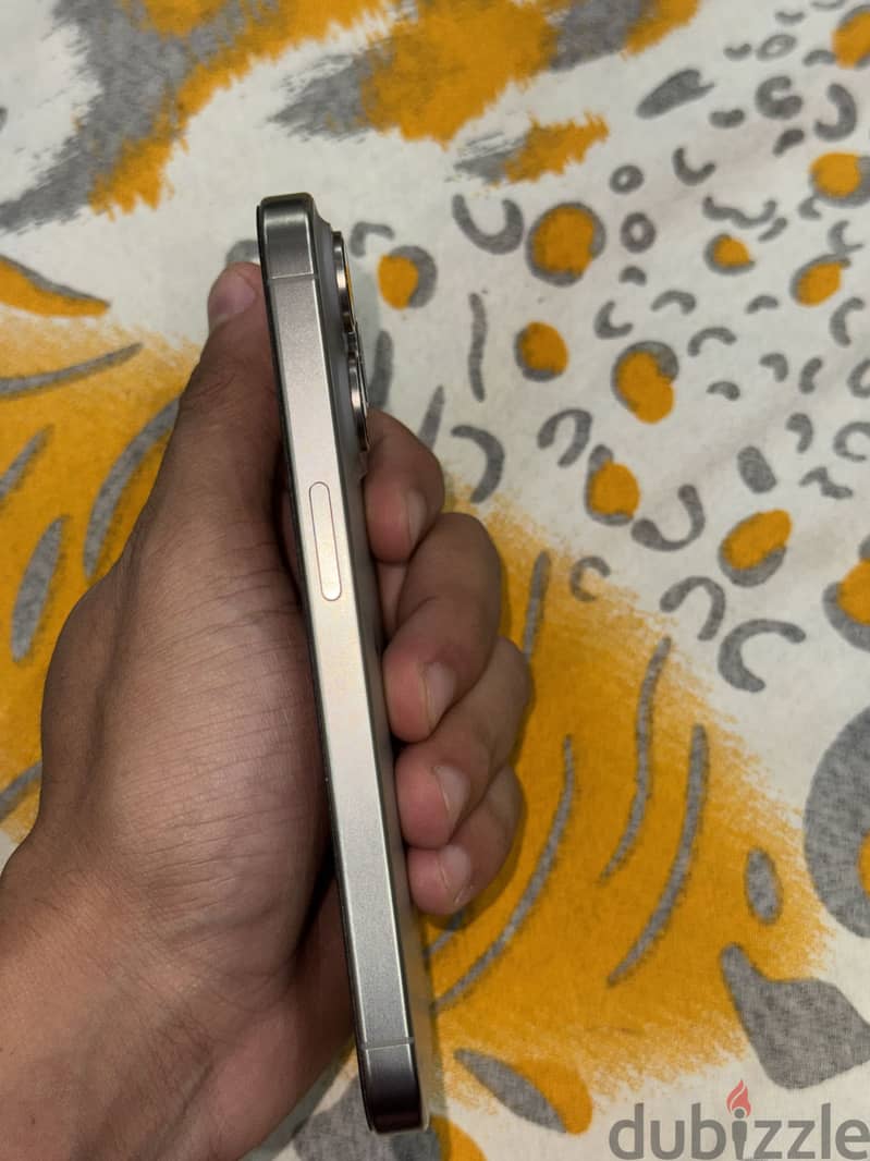 Apple - iPhone 15 Pro 6