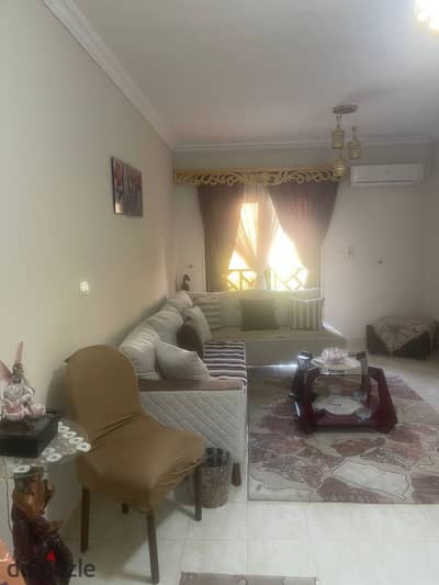 بالرحاب شقه مفروشه لقطه للايجار