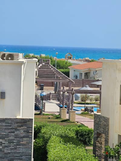دوبلكس إيجار ٣ غرف جاردن مميزة sea view قرية أمواج