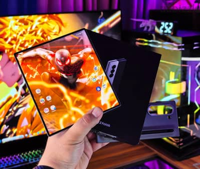 الراقيSamsung galaxy z fold 6 (512g) نسخة محدودة اللون الأبيض