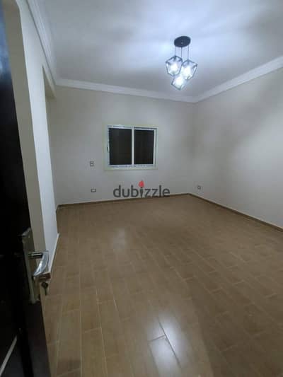 Apartment for rent in Hadayek Al-Qobbah next to Egypt and Sudan Main, next to the National Bank and the Dumraidesh metro station, 120m lux