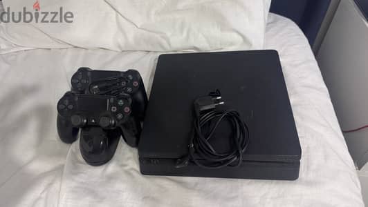 PS4 SLIM 1TB WITH 2 CONTROLLERS