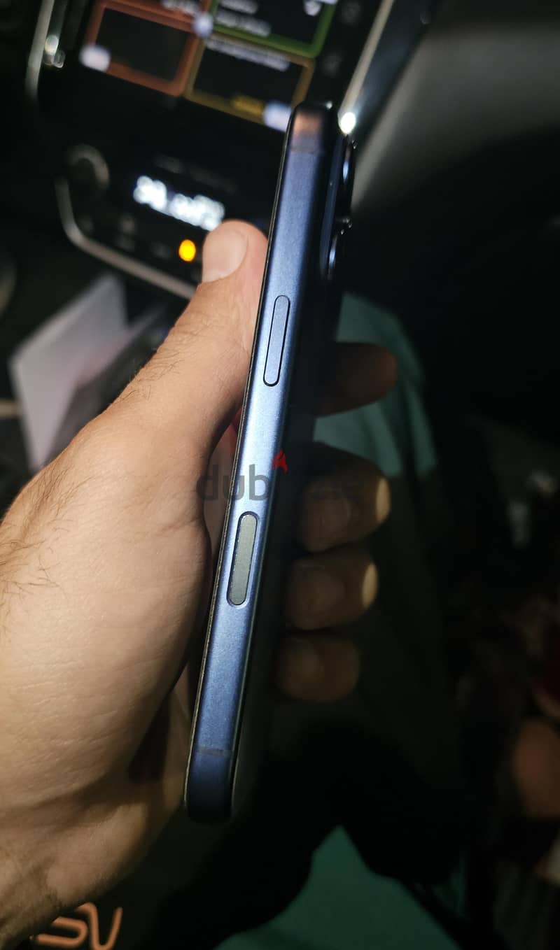 Apple - iPhone 17 Pro 4