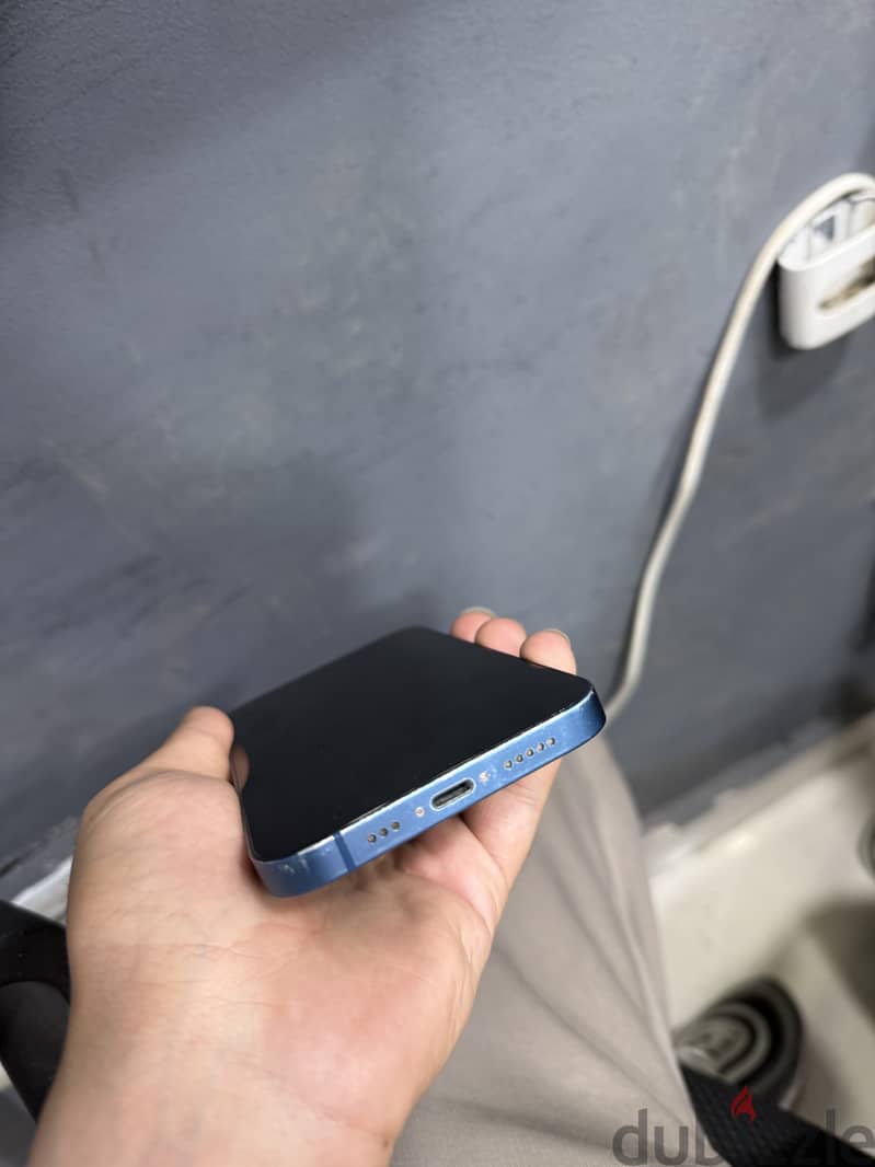 Apple - iPhone 13 7