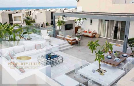 Fully finished Villa for sale in Hacienda first row sea view with best price for sale before summer season with private pool and 7 rooms includes 5 master rooms with bathrooms | 278m²  Details:  Unit Type: standalone villa  Built-up Area: 278m²  Prime vie
