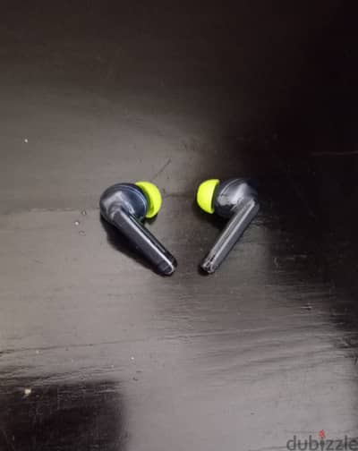 فردتين سماعات ايربودز اورايمو فريبودز لايت Oraimo freepods lite