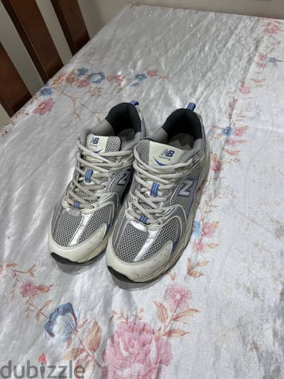 جزمه new balance