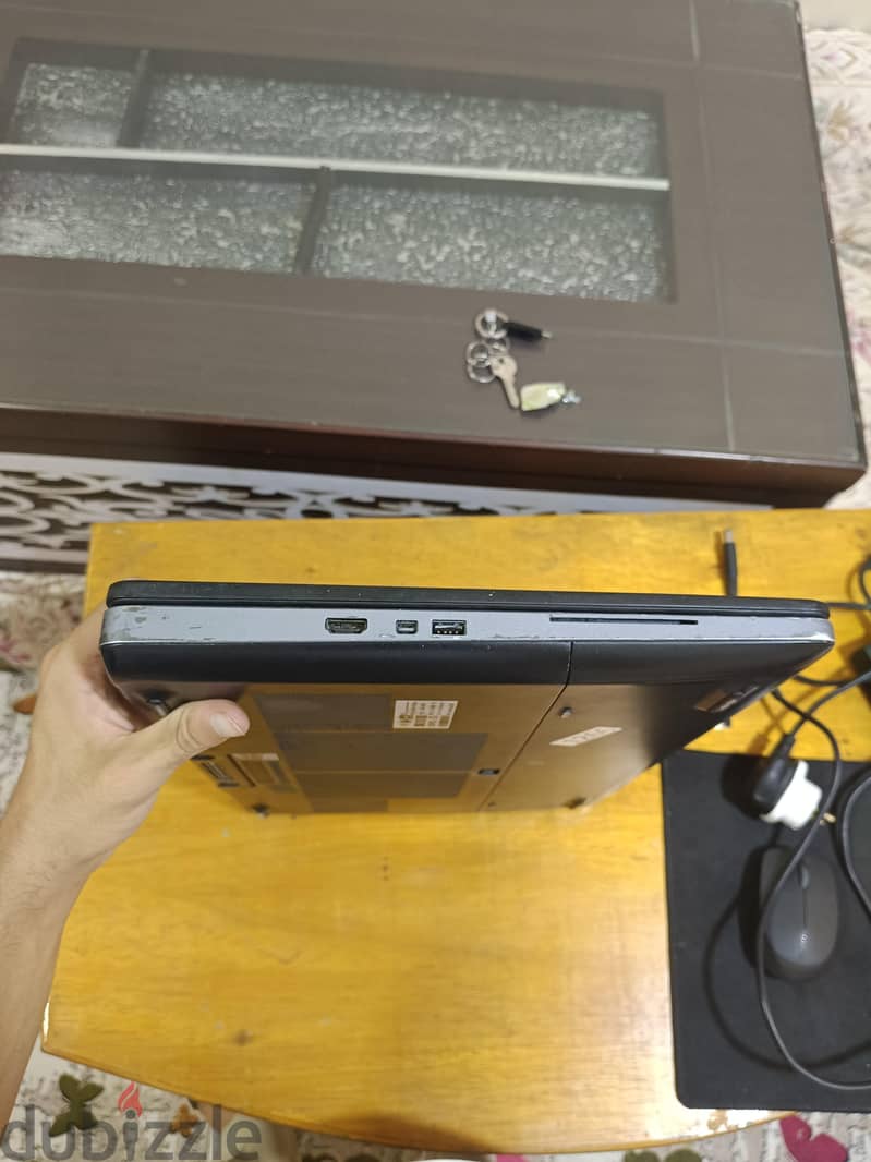 Dell Precision 7710 5
