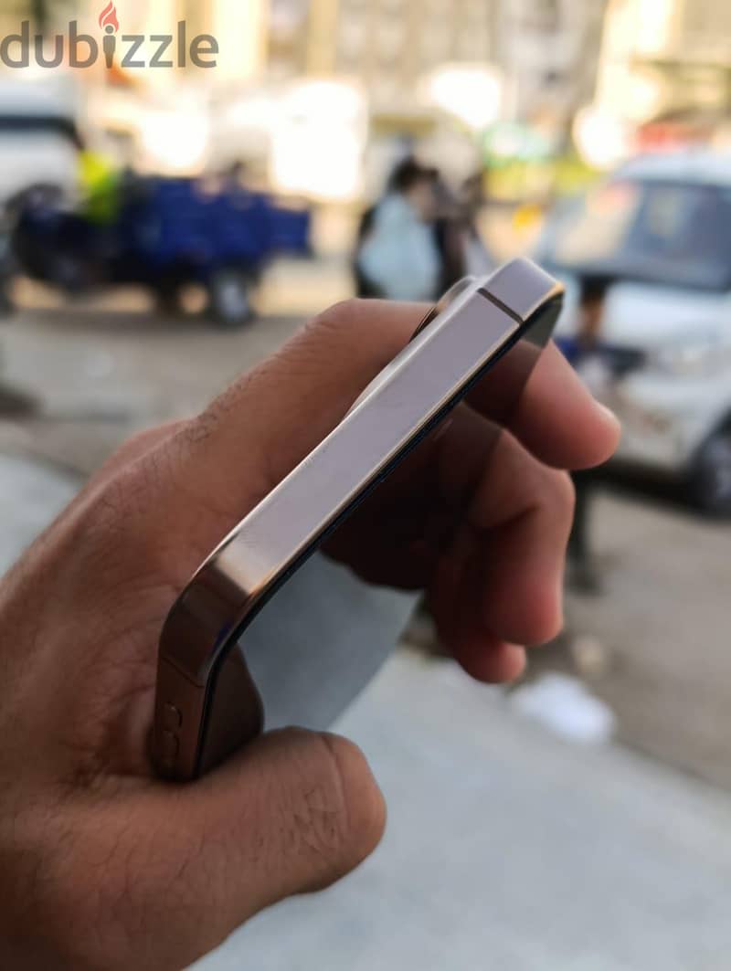 Apple - iPhone 16 Pro Max 2