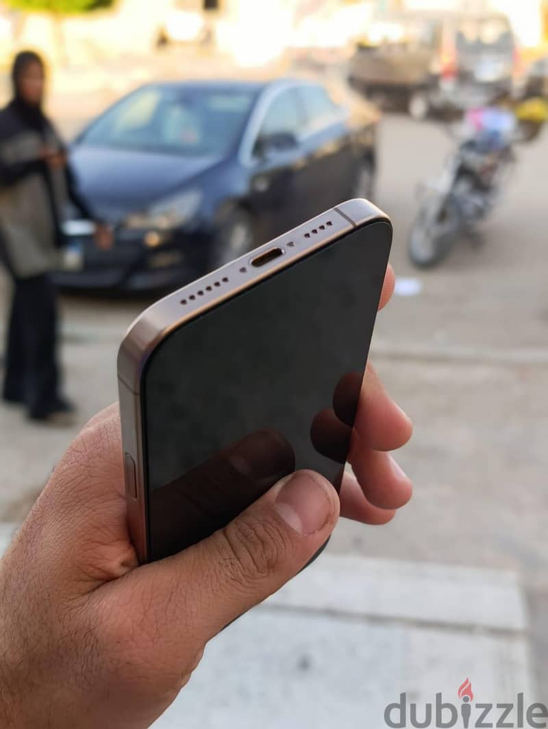 Apple - iPhone 16 Pro Max 3