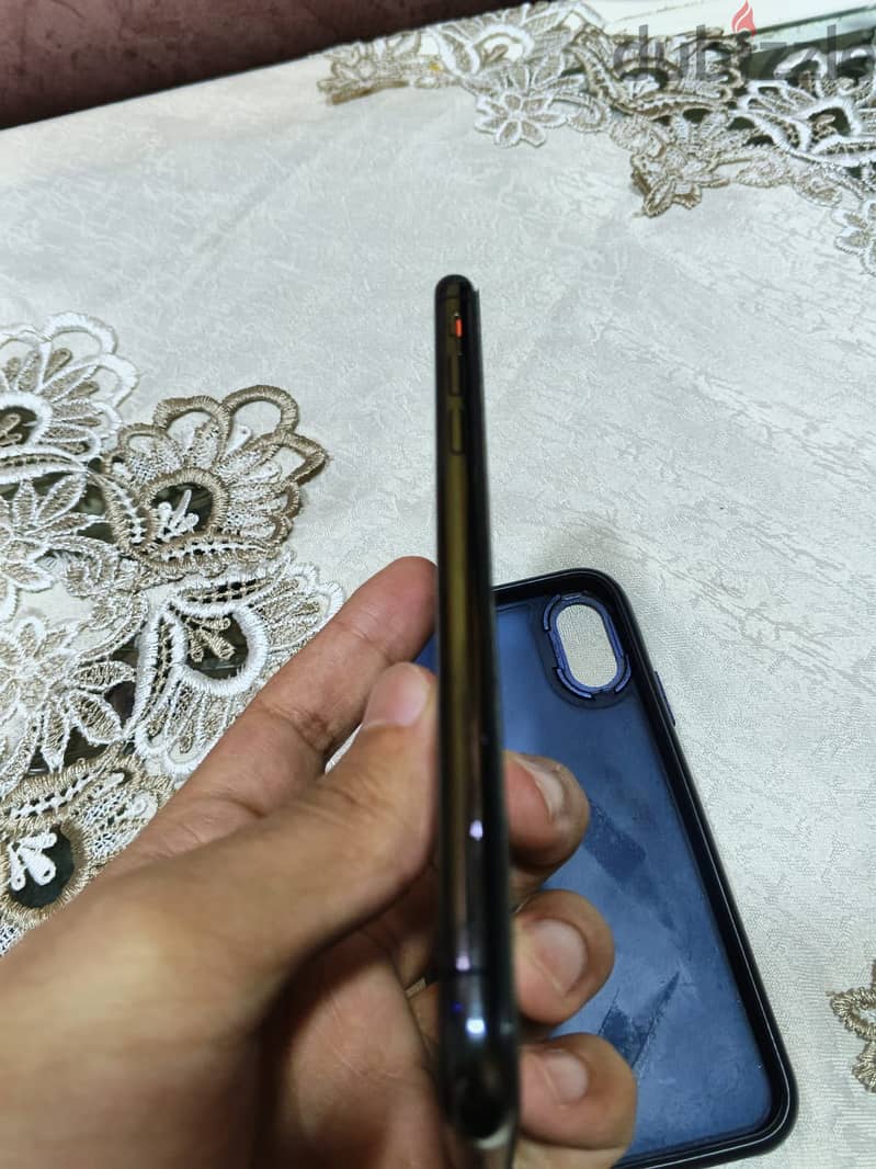 Apple - iPhone XS 2