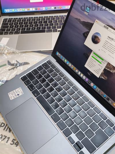 macbook air 2020 زيروو حاله ممتازه