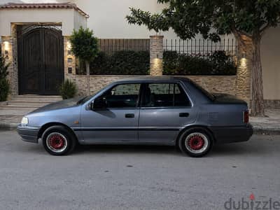 هيونداي إكسيل 1992