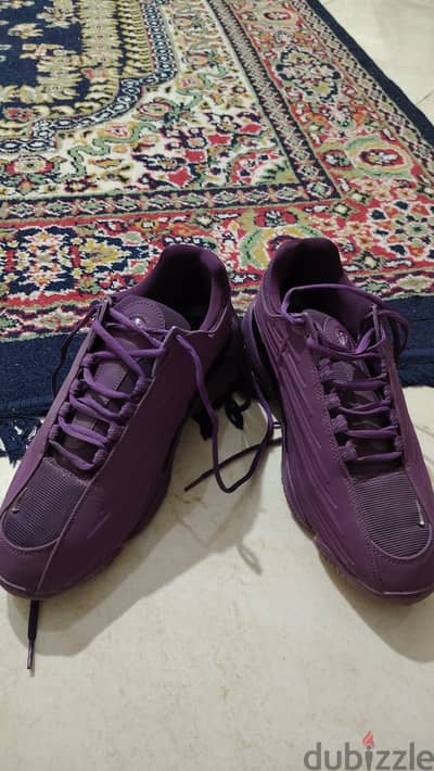 كوتش  رياضي Nike   من بلاد الفيتنام  اصلي.