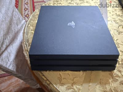 ps4 pro للبيع