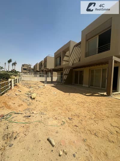توين هاوس 297 متر استلام فوري في palm hills new cairo علي لاند سكيب وفيو مفتوح