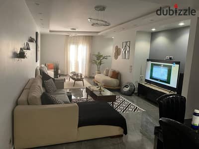 Apartment for sale in Zahraa El Maadi, Upper Merag, with a front and sea view, next to Carrefour. Area: 155 sq mConsists of 3 bedrooms, bathroom, recep