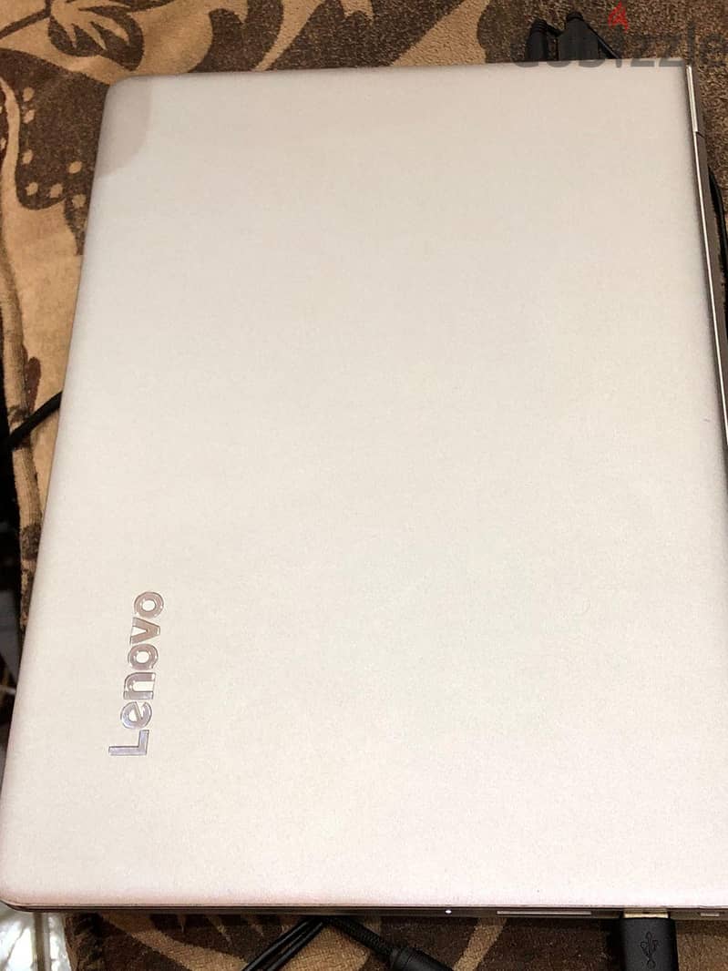 Lenovo IdeaPad 710s 1