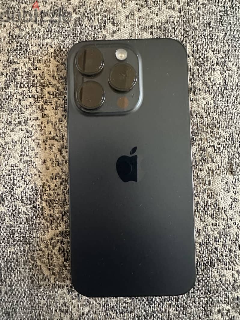 Iphone 15 pro 4