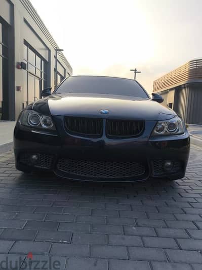 BMW 320i 2008