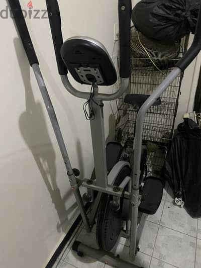 Exersice bike pro-Hanson اسعمال خفيف بحاله جيده
