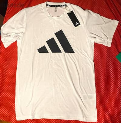 تيشرت تدريب اديداس  Adidas Train Essentials Feelready Logo