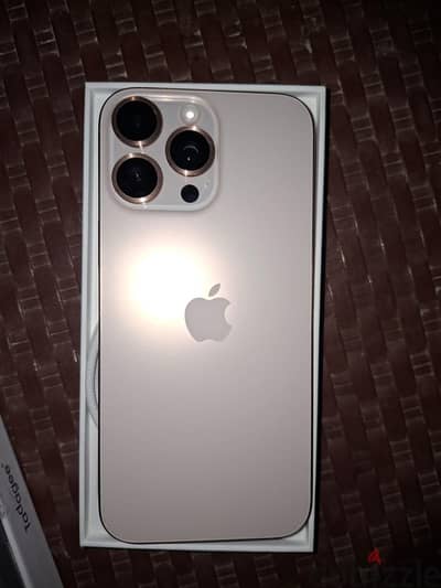 Apple - iPhone 16 Pro Max