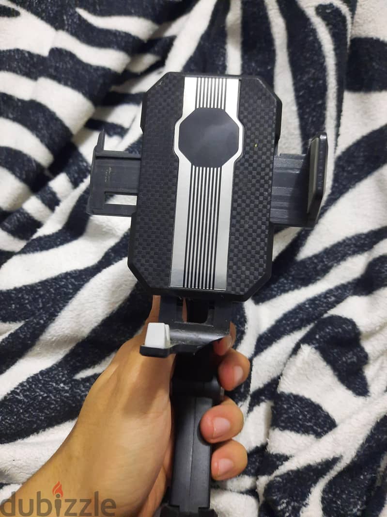 phone stand 1