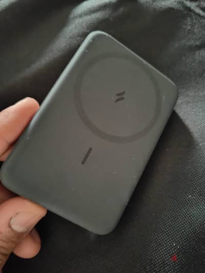 شاحن انكر وايرلس Anker wireless charger