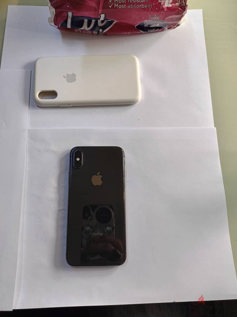 Apple - iPhone X 7