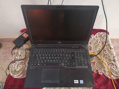 Fujitsu U758 slim