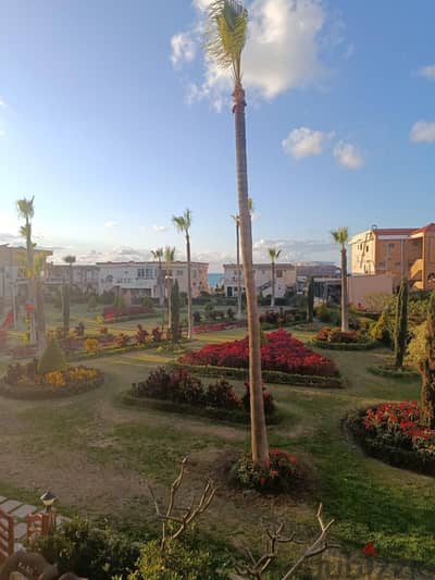 شاليه للايجار دور أول مكيف شامل كارنيهات الشاطئ والدخول