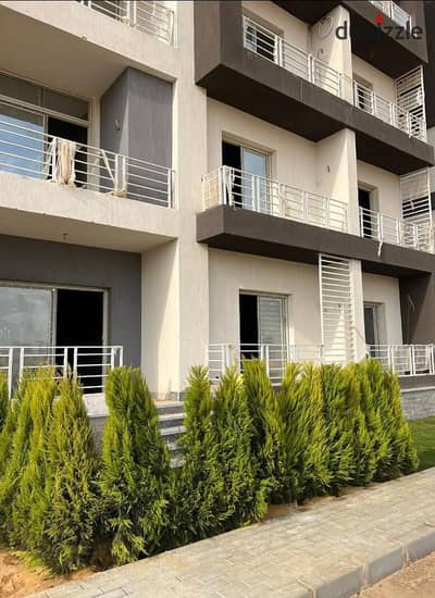 Resale 3 bedroom from owner dirct