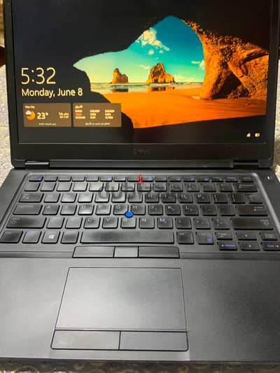 لابتوب Dell Latitude i7 جيل تامن كسر زيرو